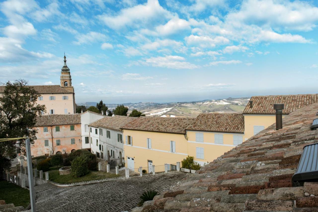 "Nido Del Falco" Palazzo Ricotti Camerano Exterior photo
